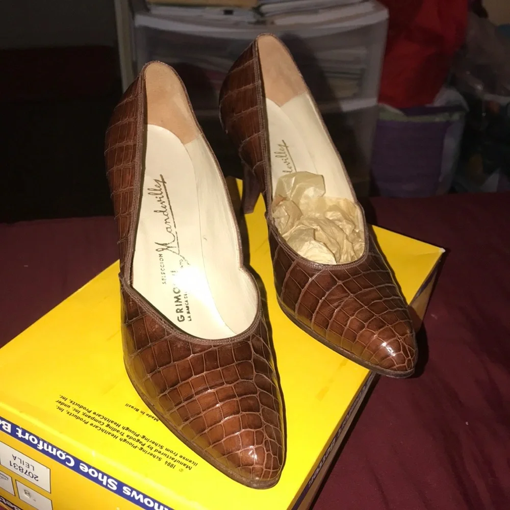π€GRIMOLDI MANDEVILLE BROWN CROCODILE 1970s ARGENTINEAN PUMPS SIZE 4π€ - Picture 1 of 10